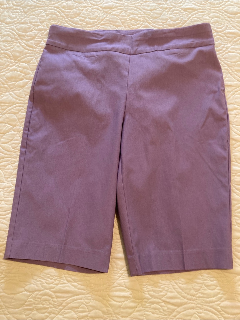 Chico's So Slimming Purple Tailored Bermuda Shorts Chico’s Size 2 US Size M - Picture 11 of 13